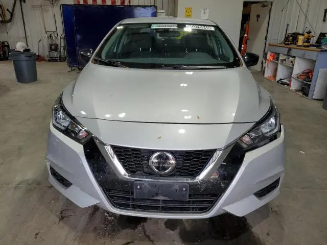 2020 NISSAN VERSA S  