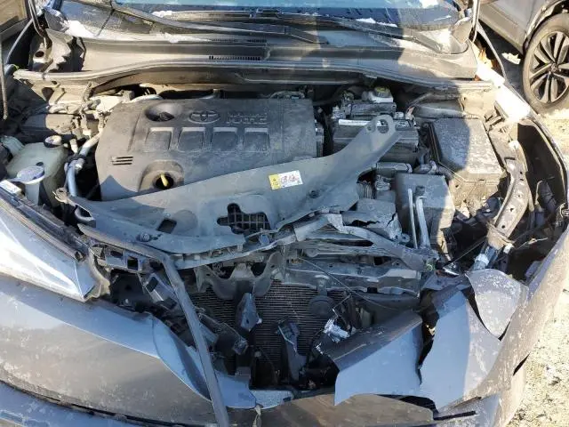 2019 TOYOTA C-HR XLE  