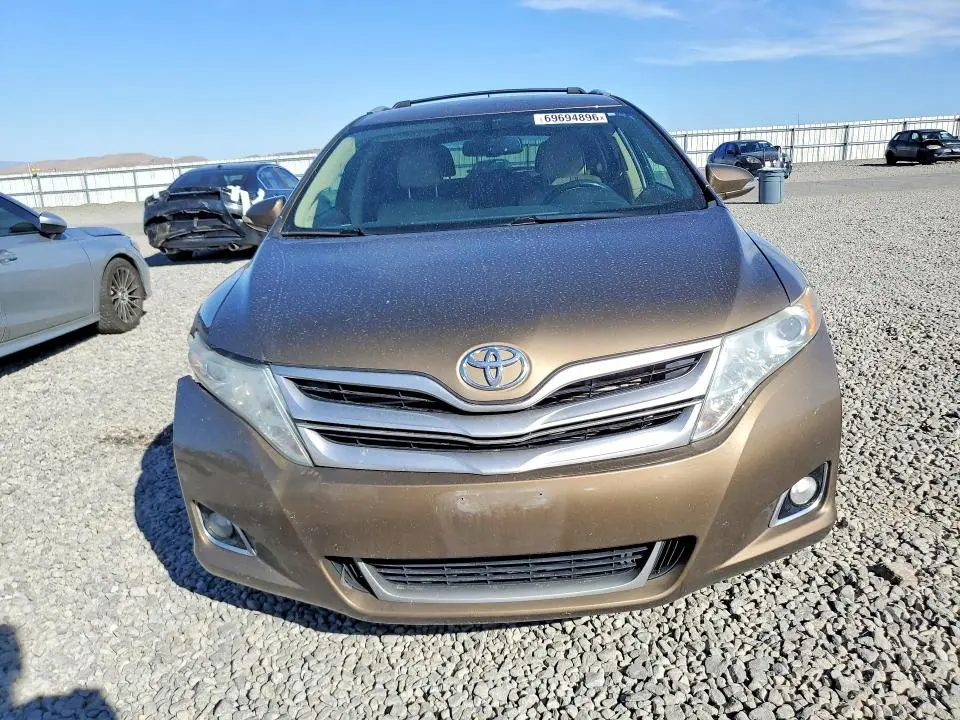 2013 TOYOTA VENZA XLE  