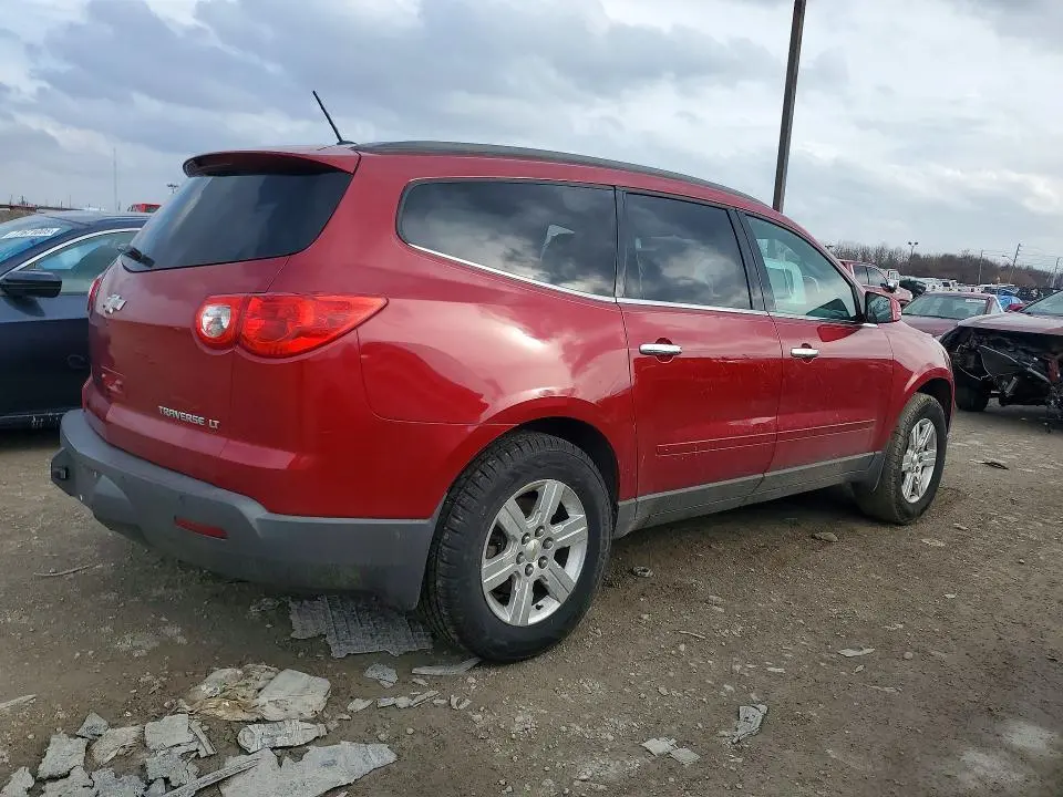 2012 CHEVROLET TRAVERSE LT  