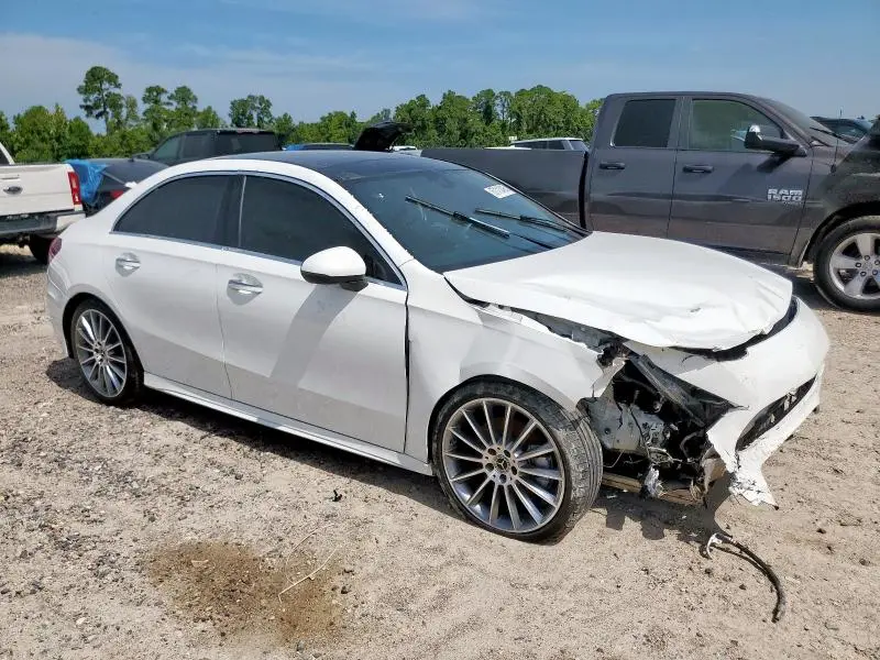 2022 MERCEDES-BENZ A 220 4MATIC  