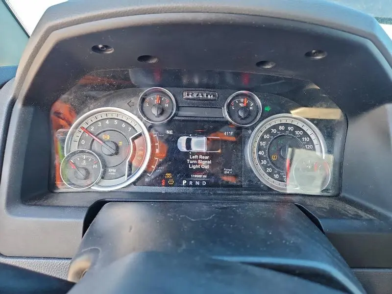 2017 RAM 1500 SLT  