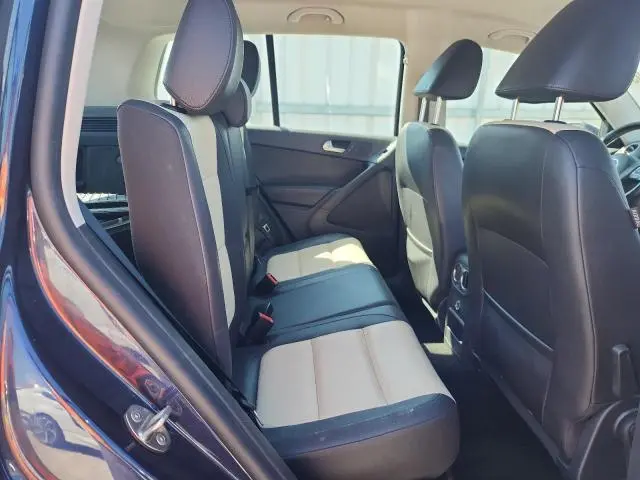 2016 VOLKSWAGEN TIGUAN S