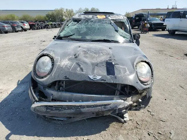 2016 MINI COOPER   