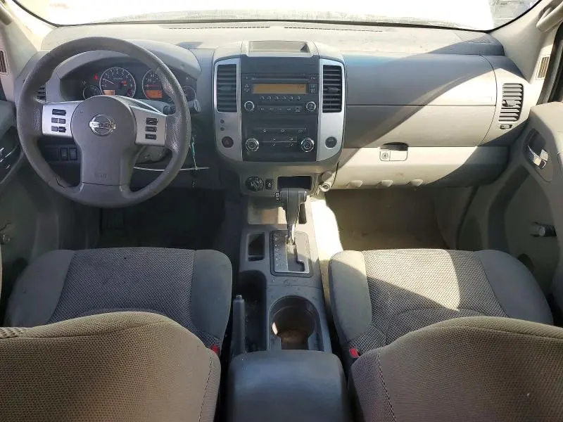 2015 NISSAN FRONTIER S  