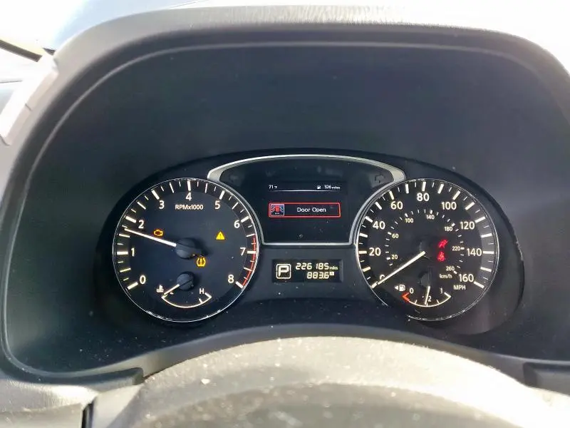 2015 NISSAN PATHFINDER S  