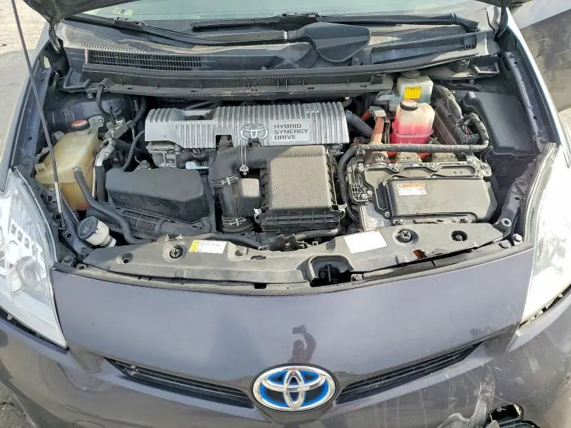 2015 TOYOTA PRIUS   