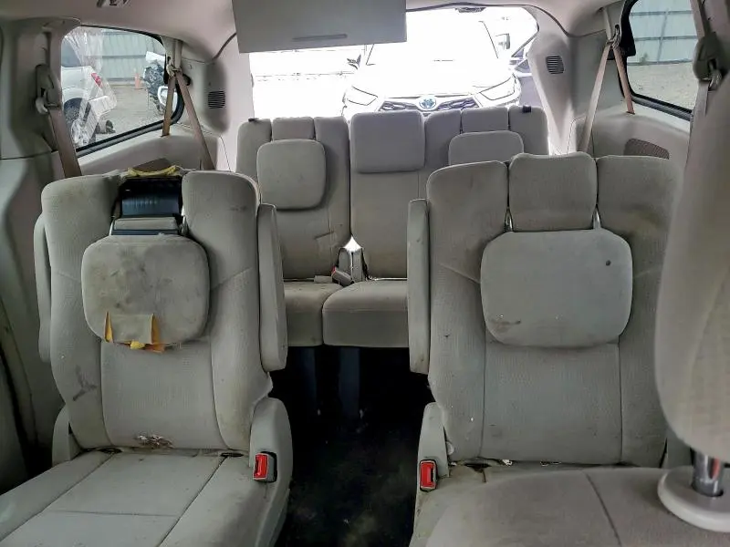 2012 CHRYSLER TOWN & COUNTRY TOURING  