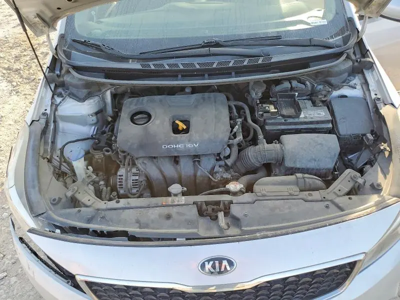 2017 KIA FORTE LX  
