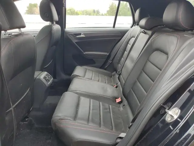 2021 VOLKSWAGEN GTI S  