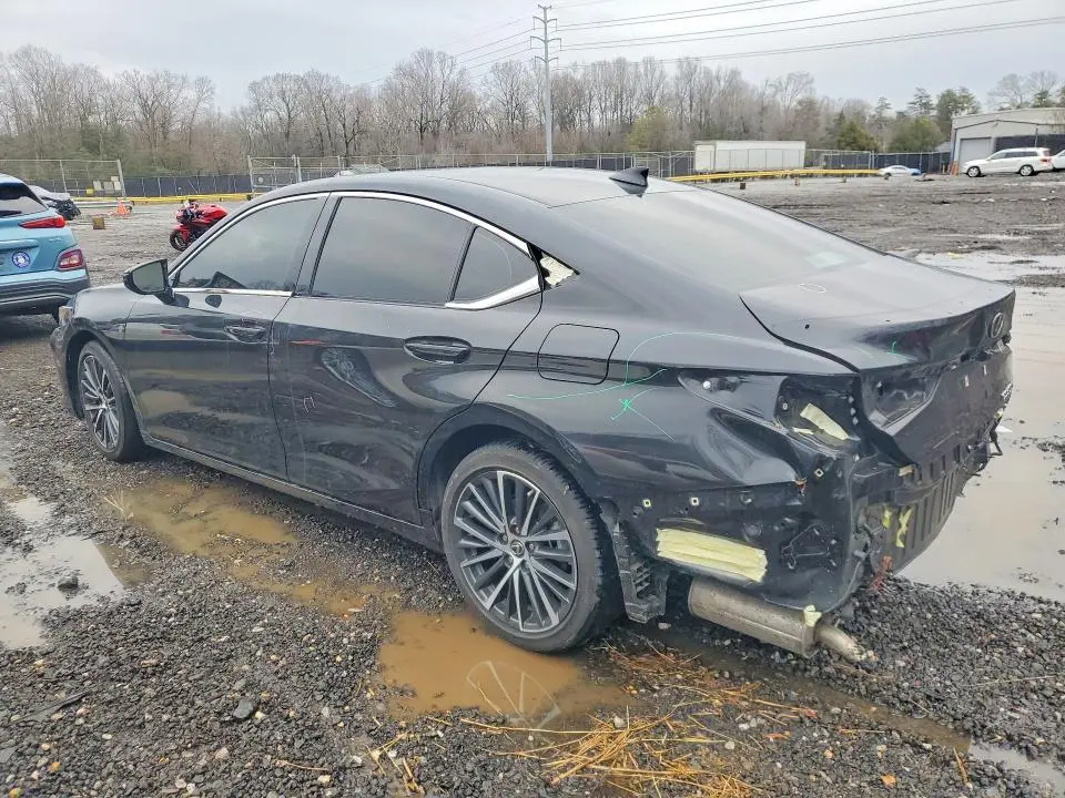 2025 LEXUS ES 300H BASE  