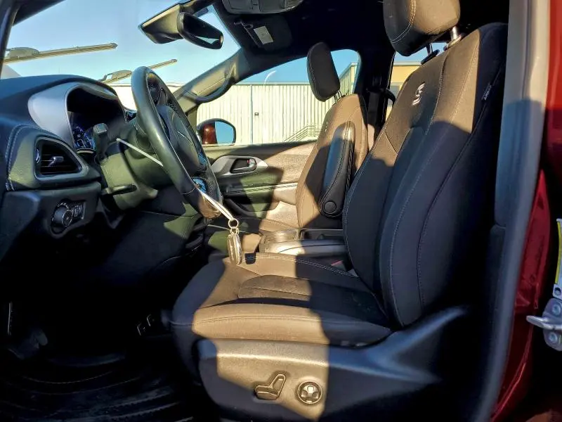 2021 CHRYSLER PACIFICA TOURING  