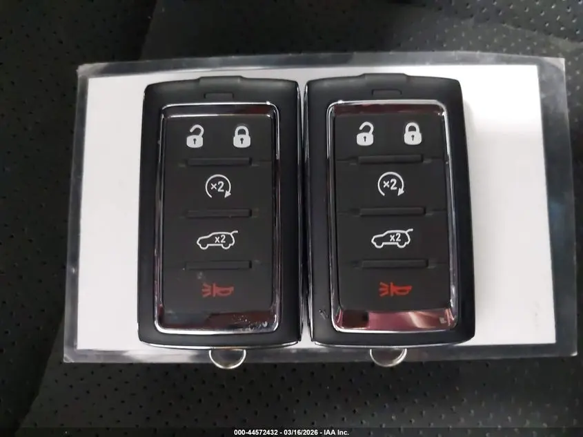 2025 JEEP GRAND CHEROKEE ALTITUDE X 4X4