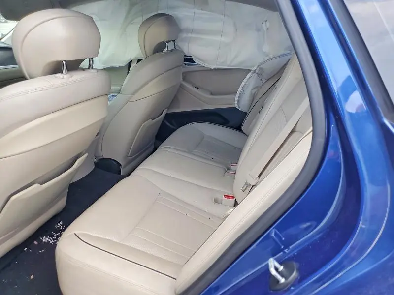 2015 HYUNDAI GENESIS 5.0L  