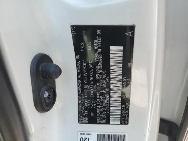 2016 TOYOTA SIENNA XLE  