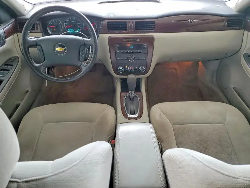 2011 CHEVROLET IMPALA LT  