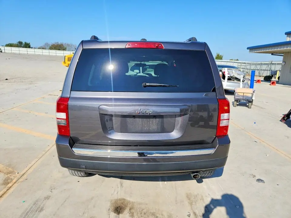 2016 JEEP PATRIOT LATITUDE  