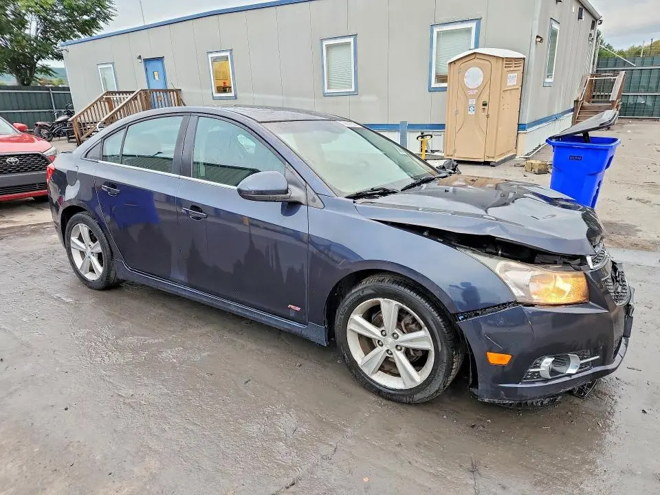 2014 CHEVROLET CRUZE LT  