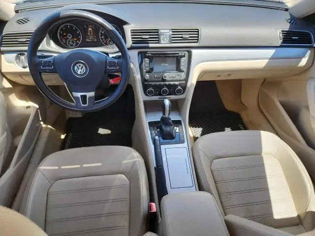 2012 VOLKSWAGEN PASSAT SE  