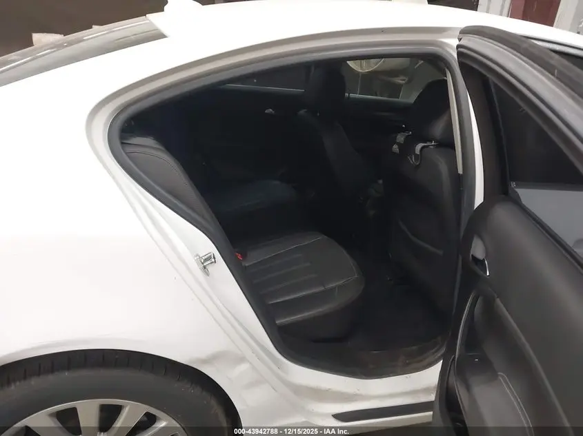 2011 BUICK REGAL CXL RUSSELSHEIM
