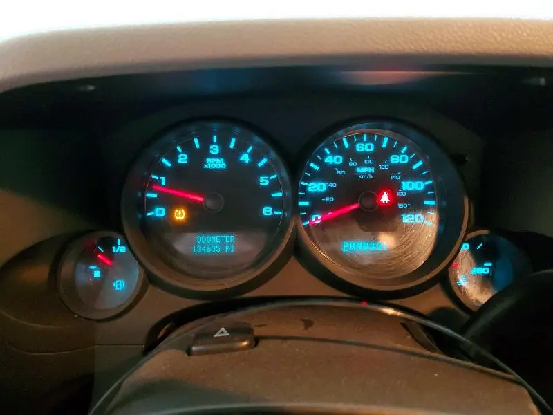 2011 CHEVROLET SILVERADO K1500 LS  