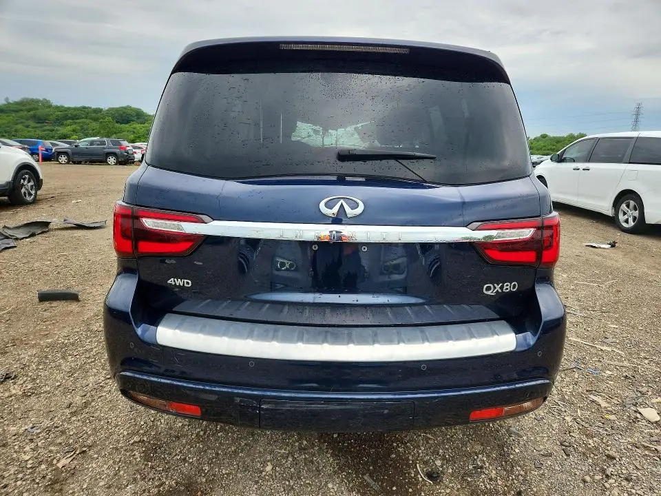 2020 INFINITI QX80 LUXE  
