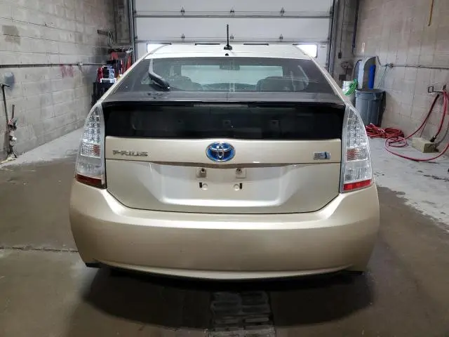 2011 TOYOTA PRIUS