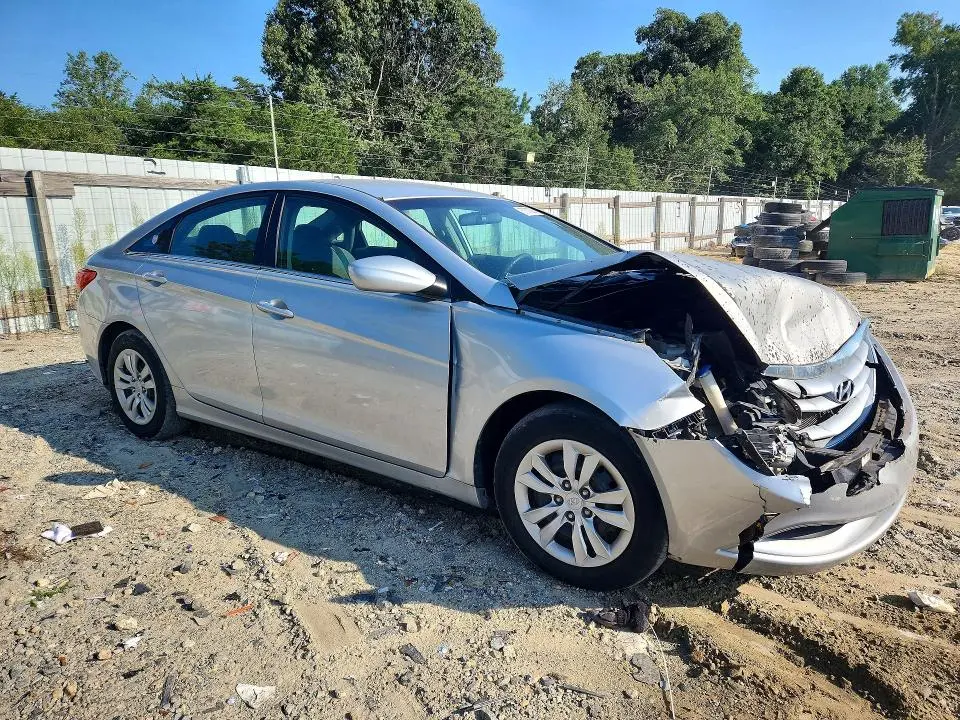 2011 HYUNDAI SONATA GLS  