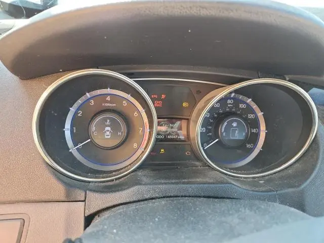 2011 HYUNDAI SONATA SE  