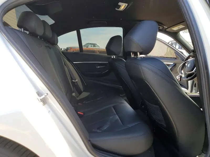 2018 BMW 330 I  