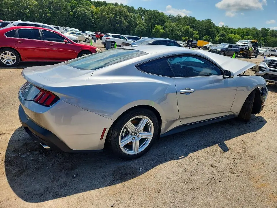 2026 FORD MUSTANG   