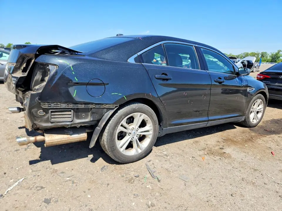 2015 FORD TAURUS SEL  