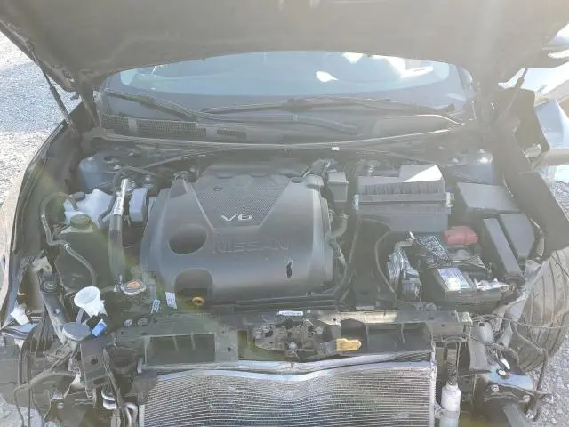 2021 NISSAN MAXIMA SV  