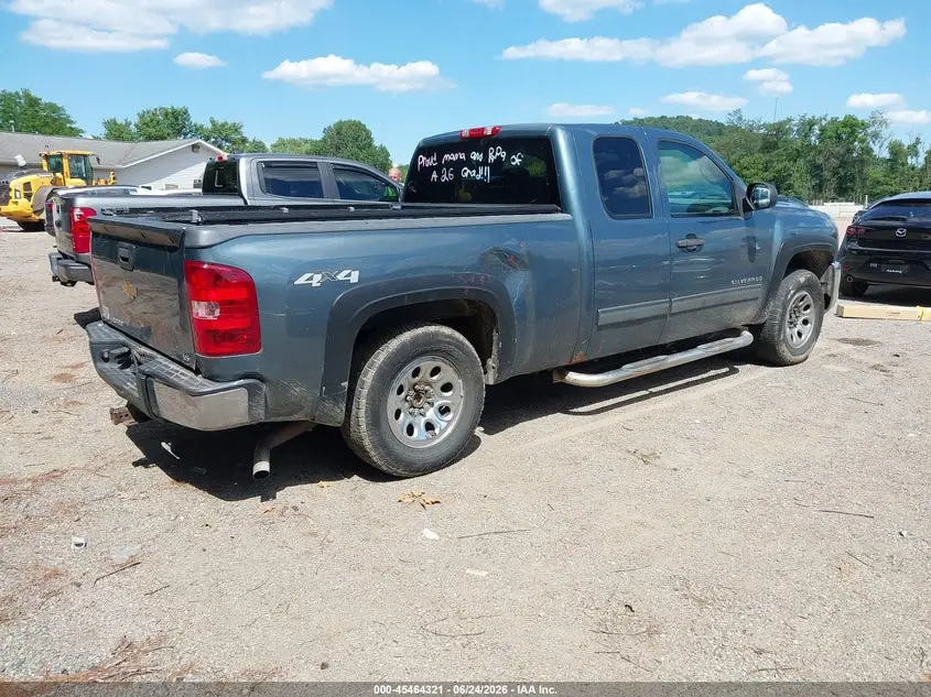 2013 CHEVROLET SILVERADO 1500 LS