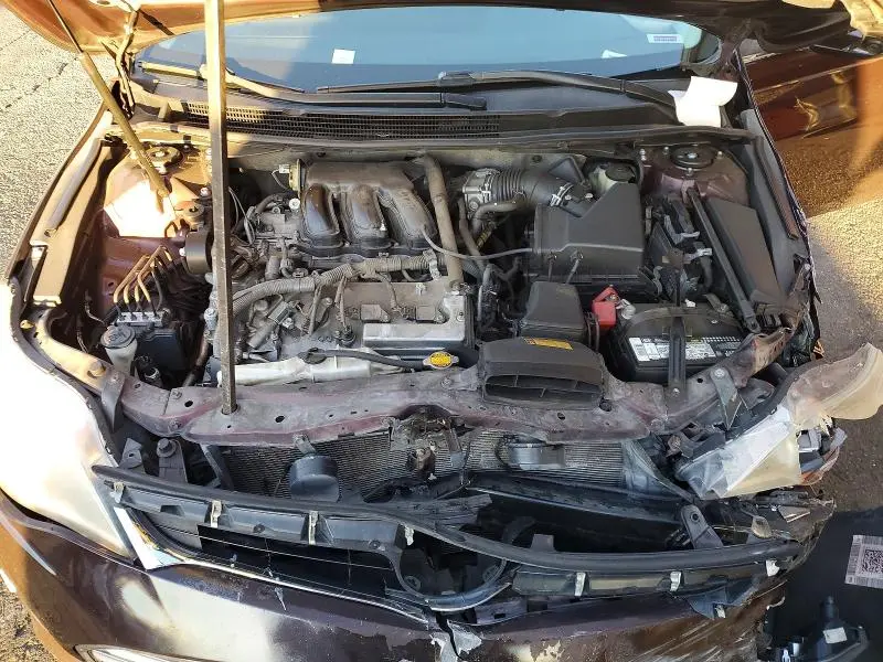 2015 TOYOTA AVALON XLE  