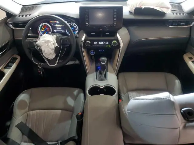 2021 TOYOTA VENZA LE  