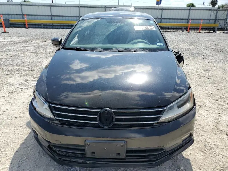 2016 VOLKSWAGEN JETTA SPORT  