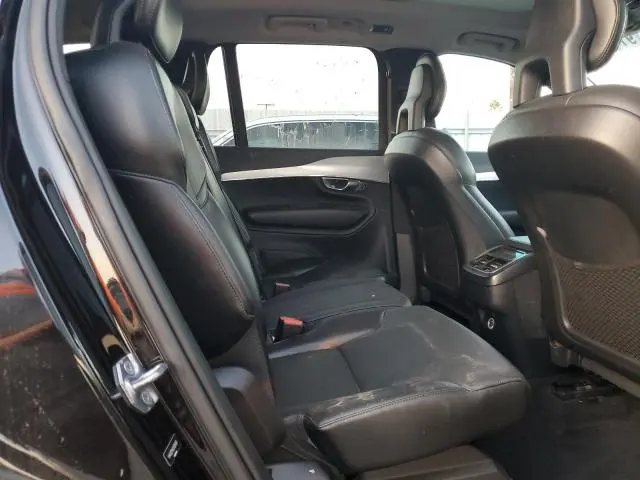 2018 VOLVO XC90 T5  