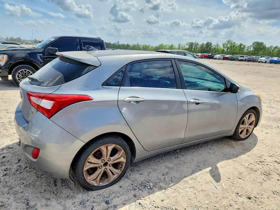 2014 HYUNDAI ELANTRA GT BASE  