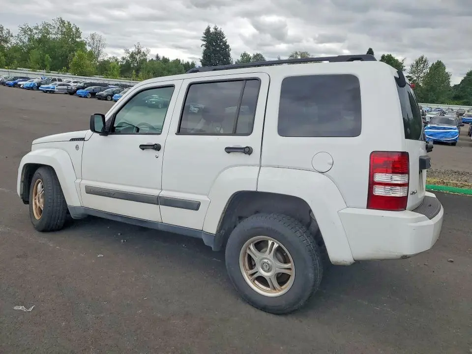 2011 JEEP LIBERTY SPORT  