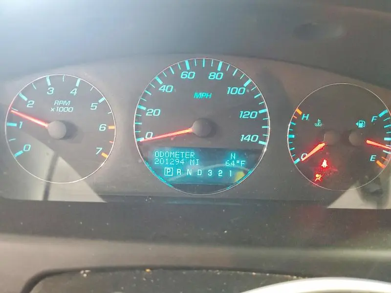 2010 CHEVROLET IMPALA LT  