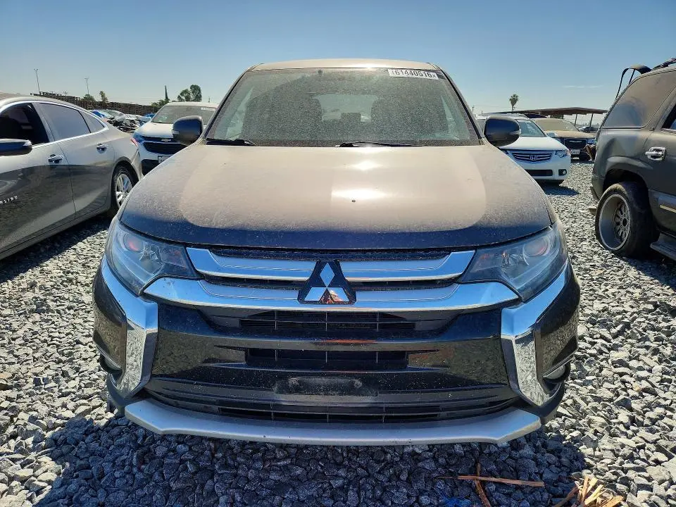 2016 MITSUBISHI OUTLANDER SE  