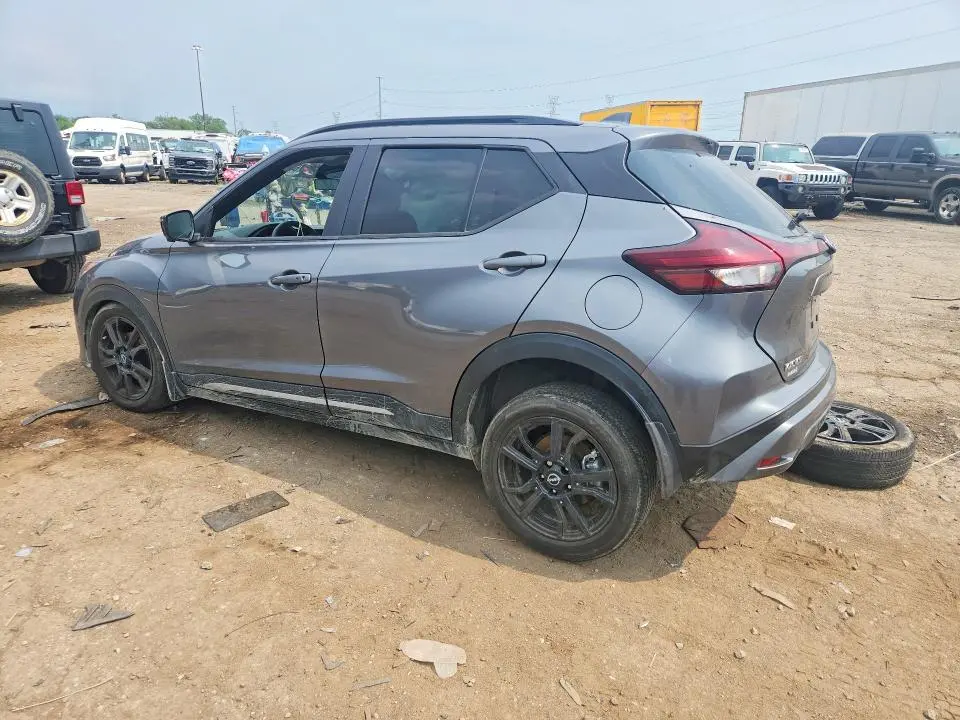 2023 NISSAN KICKS SR  