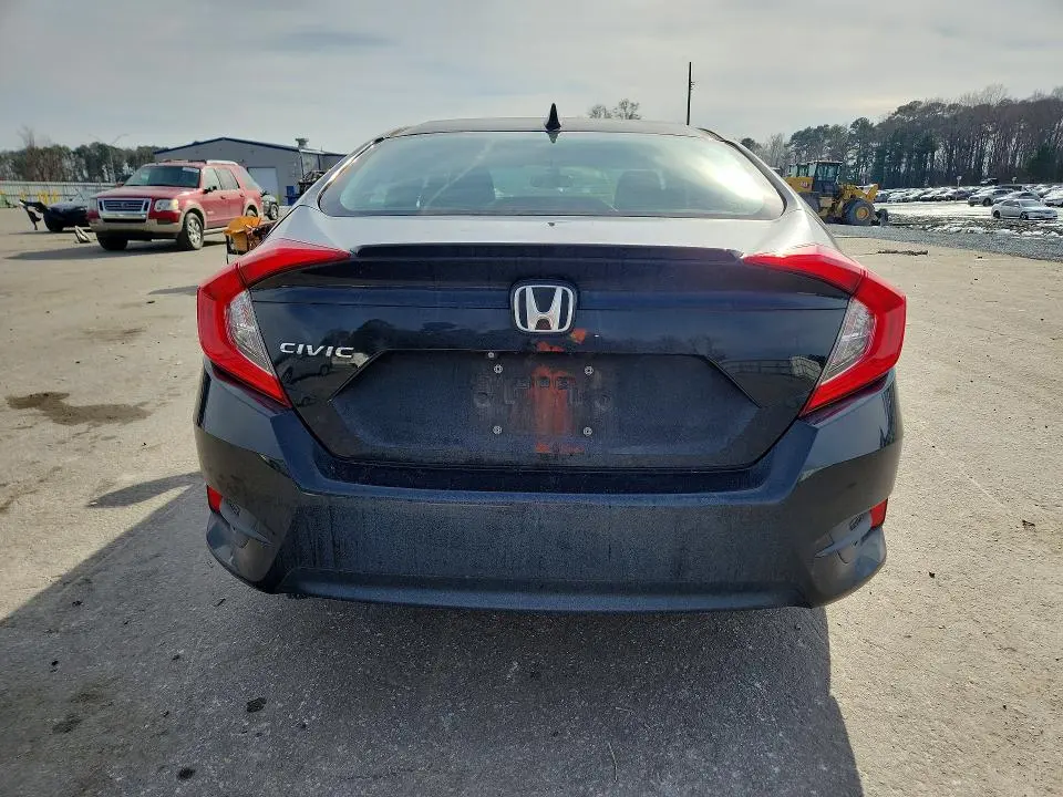 2017 HONDA CIVIC EX  