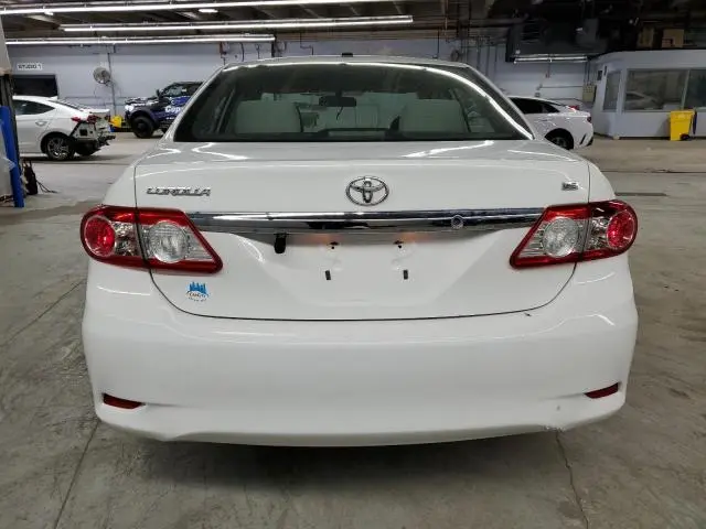 2011 TOYOTA COROLLA BASE  