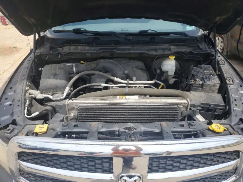 2016 RAM 1500 ST  
