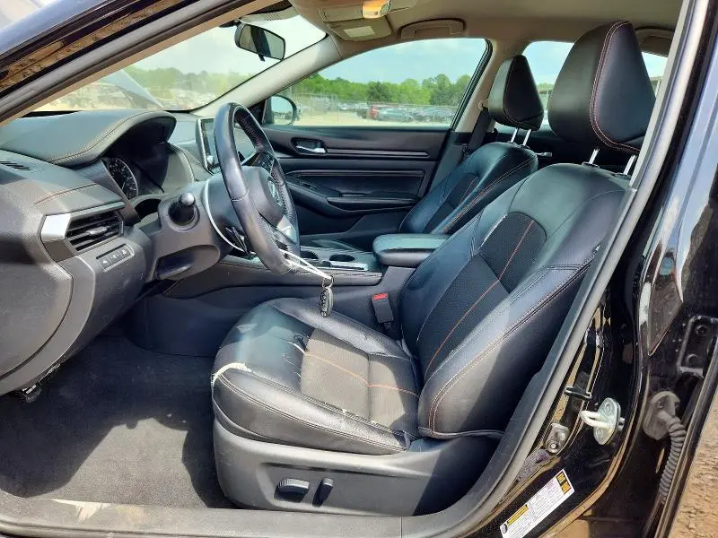 2020 NISSAN ALTIMA SR  