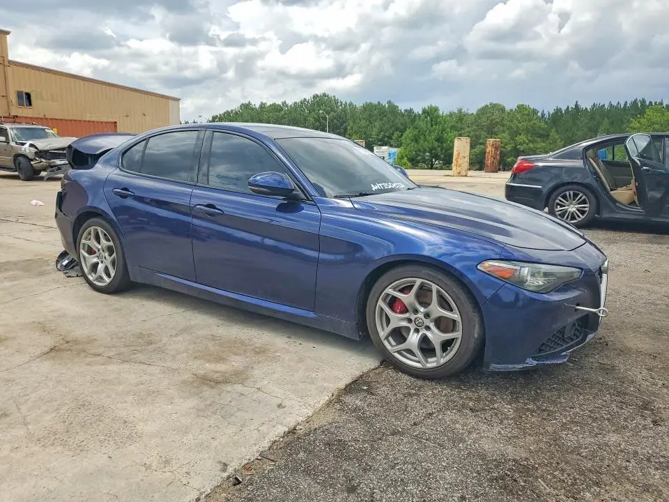 2018 ALFA ROMEO GIULIA TI  