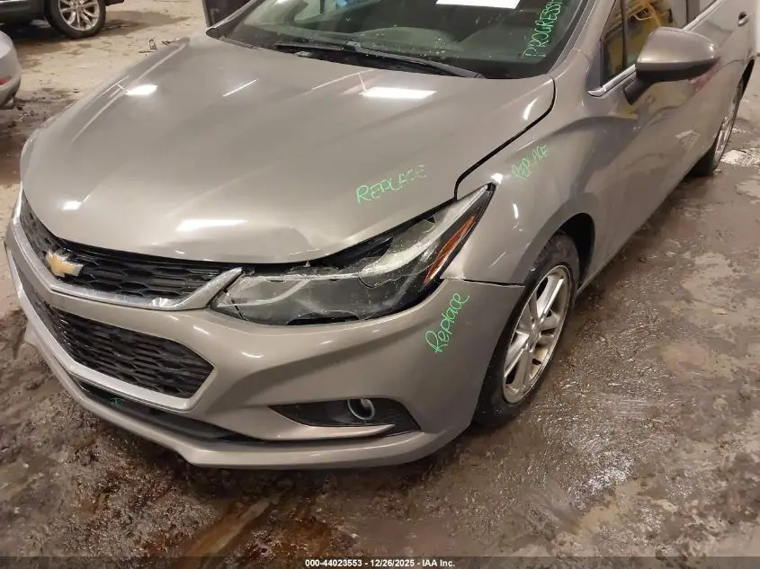 2017 CHEVROLET CRUZE LT AUTO