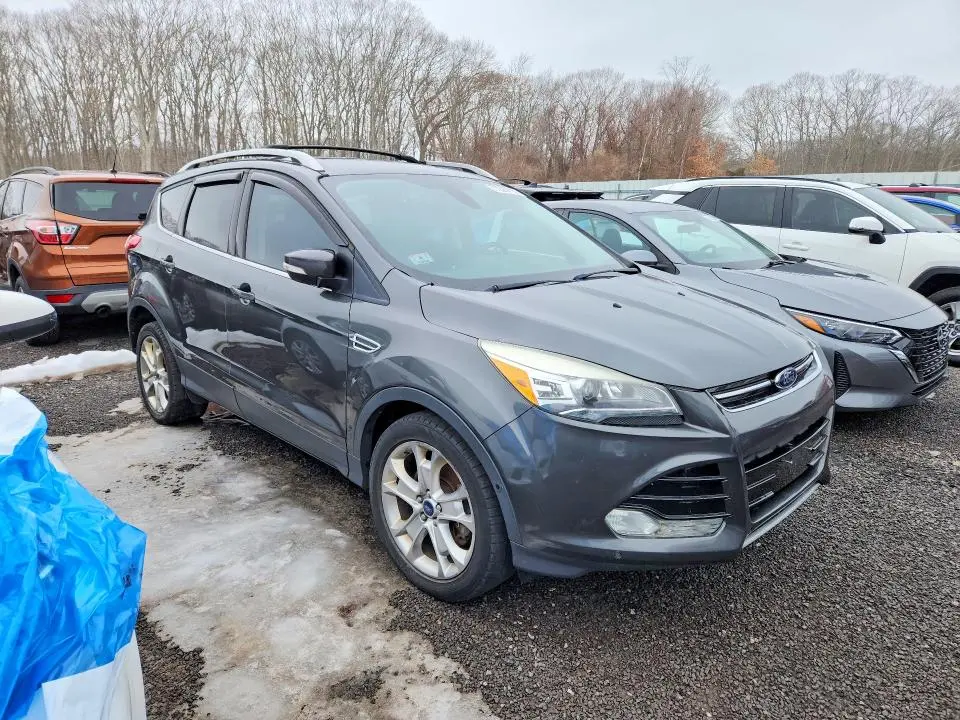 2016 FORD ESCAPE TITANIUM  